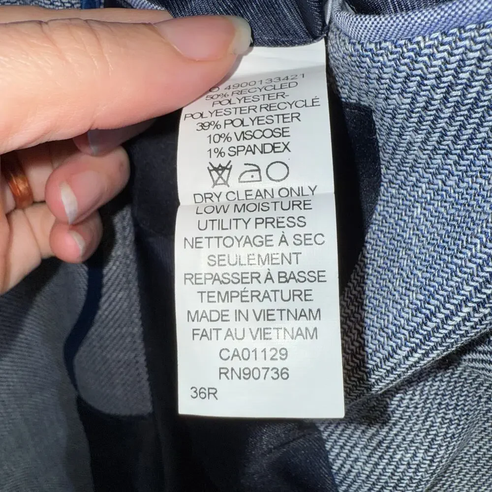 Tommy Hilfiger Men's Modern-Fit Sport Coat - color is Denim 36R $295